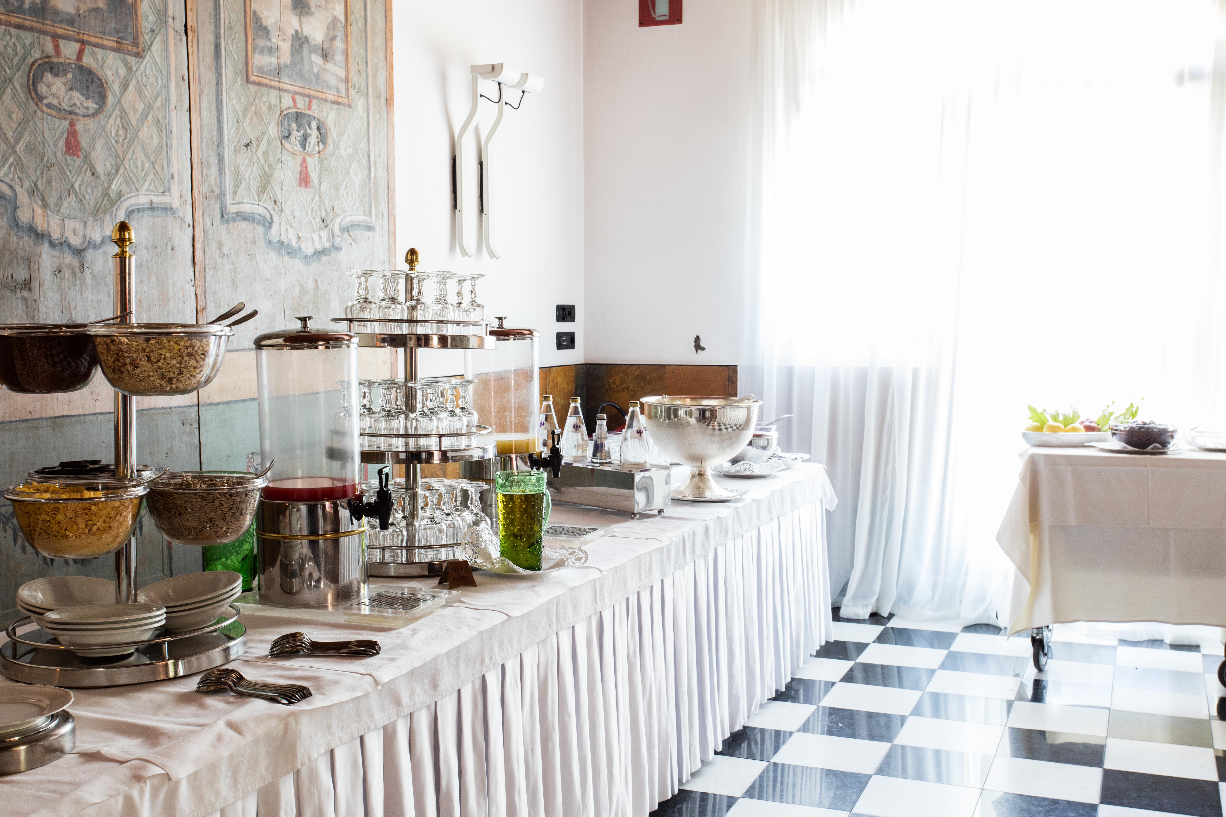 Residenza D'Epoca Albergo Quattro Fontane Венеция Лидо Екстериор снимка